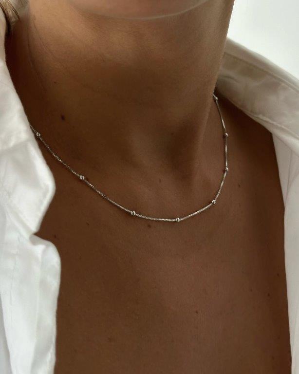 Colar Curto Nina Prata