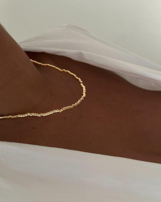 Colar Curto Pari Ouro