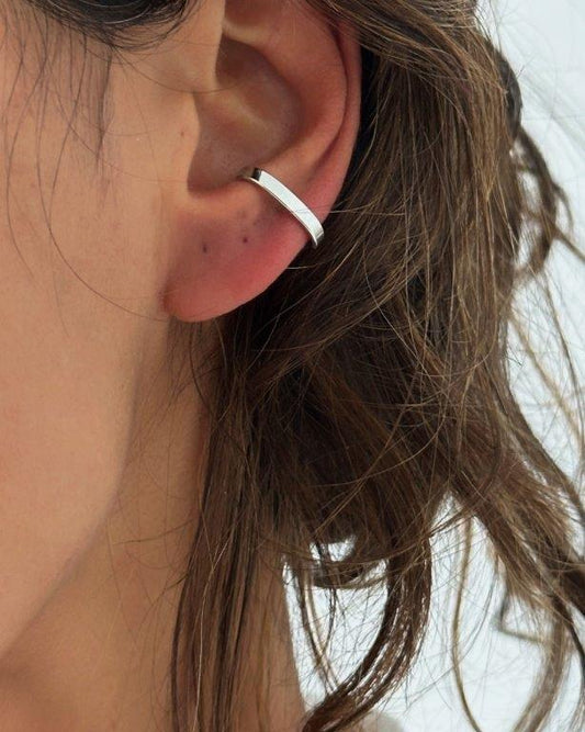 Ear Hook Pati Prata