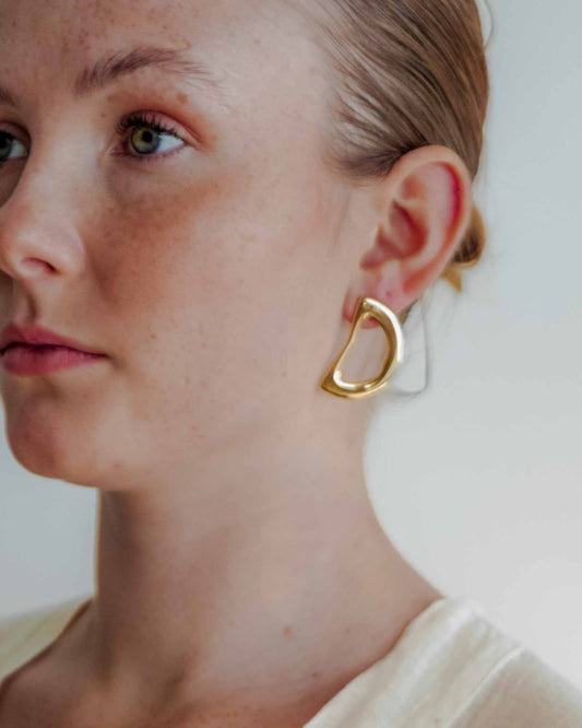 Brinco Tilda Ouro