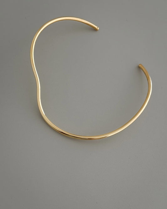 Choker Sade Ouro