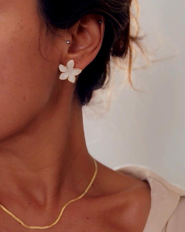 Brinco Flor Ouro