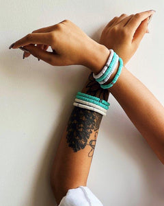 Quatro Pulseiras Ani