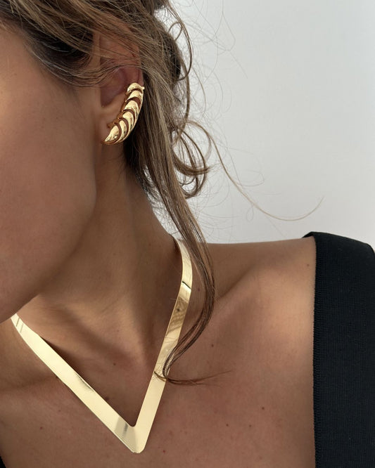 Ear Cuff Laila Ouro
