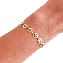 Pulseira Fina Chapa Flor Dourada.