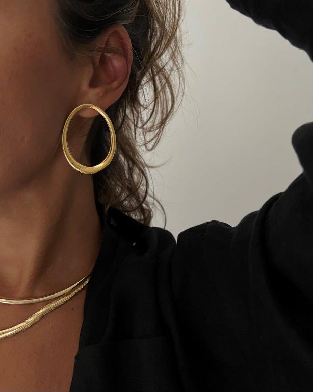 Brinco Oval Ouro