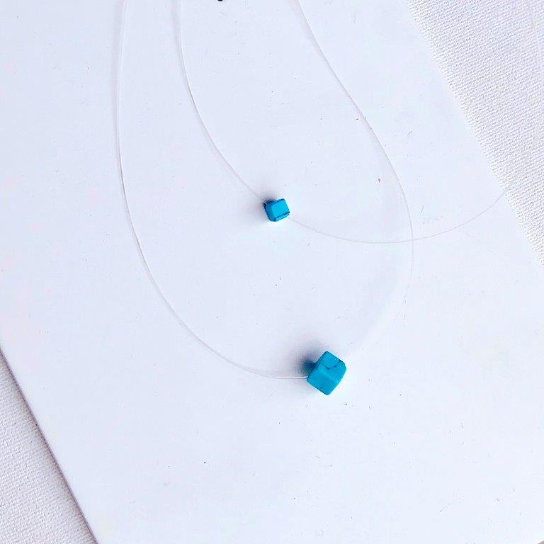 Colar Curto Nylon Cubo Azul M Prateado