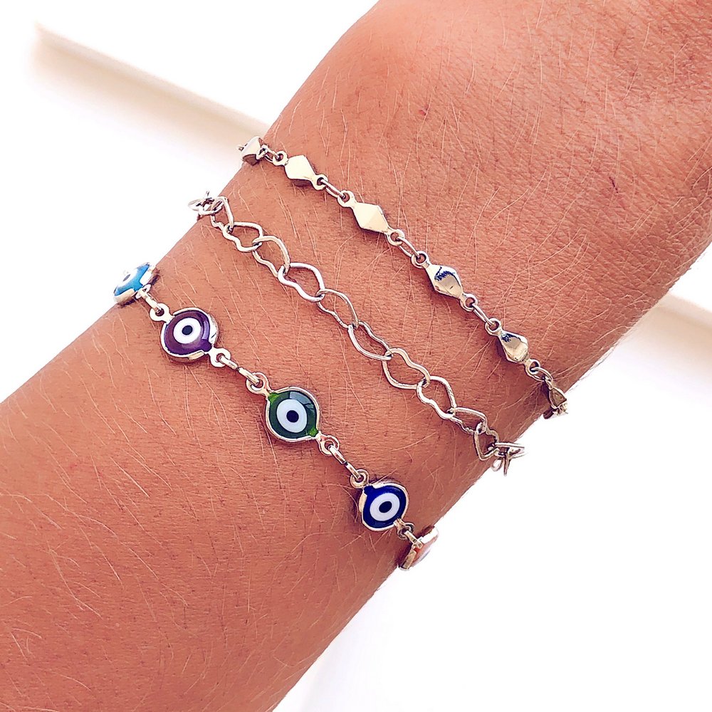 Pulseira Fina Corações Prateada