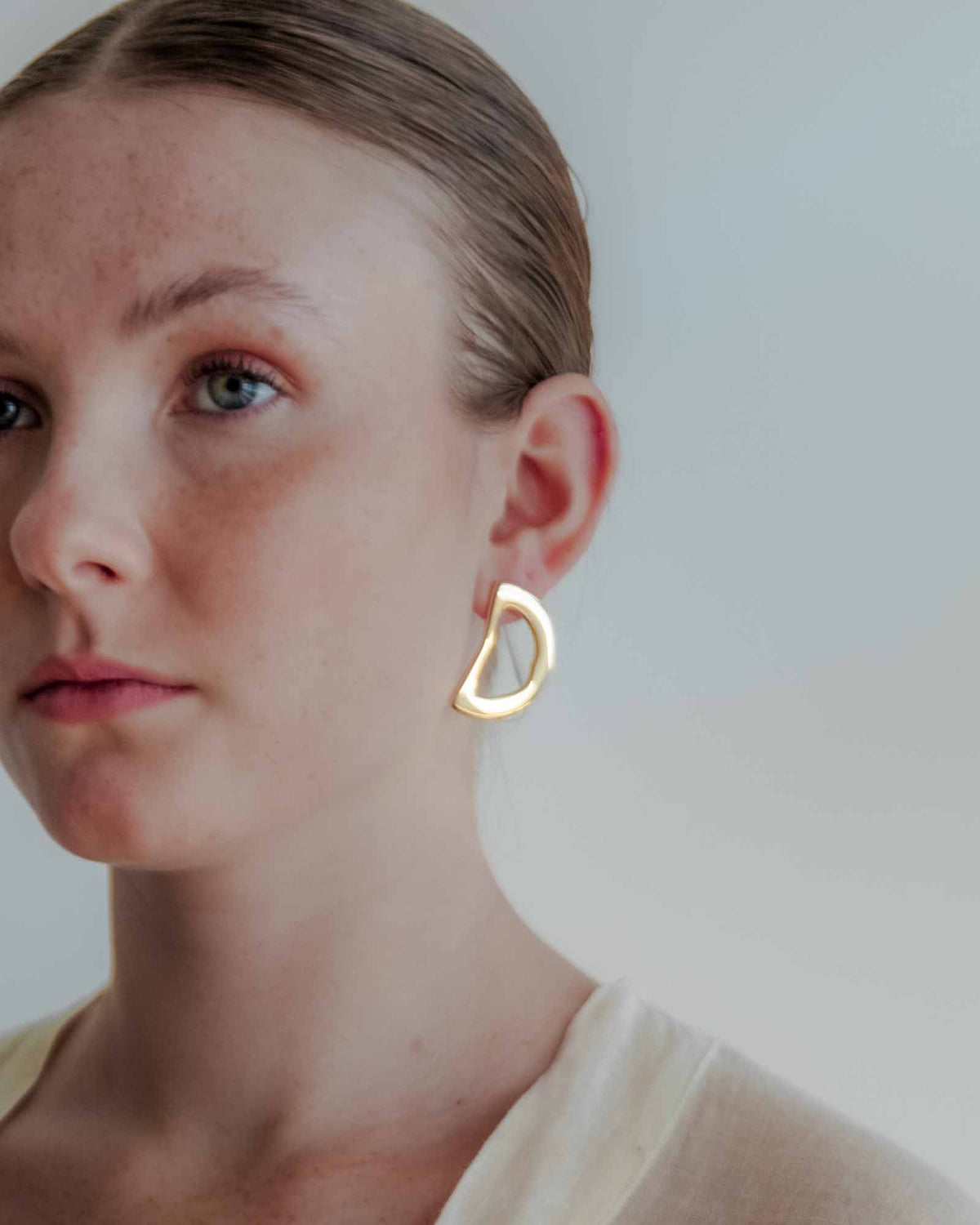 Brinco Tilda Ouro