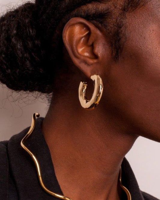 Argola Isis Ouro